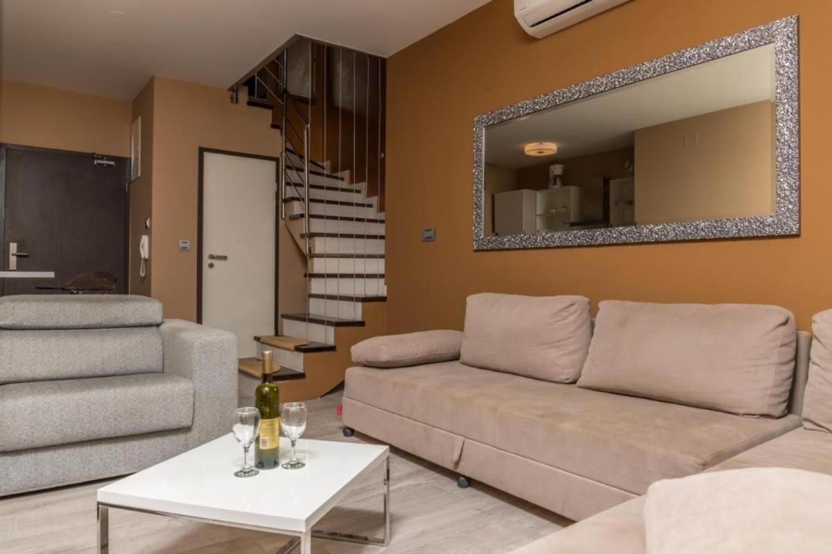 Kristal Paris Resort Novalja Exteriör bild